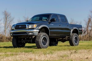 Toyota Tacoma Suspension Lift Kit - Rough Country - 6 Inch Lift Kit | N3 Struts - '95-'04 Toyota Tacoma Suspension Lift Kit - Rough Country - 6 Inch Lift Kit | N3 Struts - '95-'04